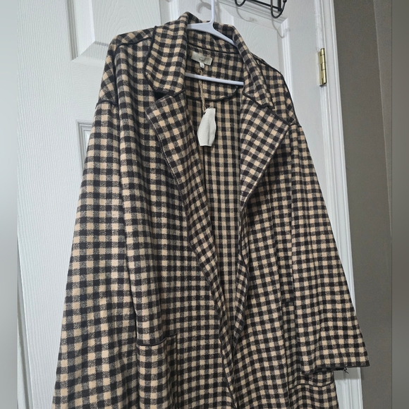 NWT Easel Oversized Flannel Trench Style Shacket, Open Front, Brown Check Plaid. - Picture 2 of 12